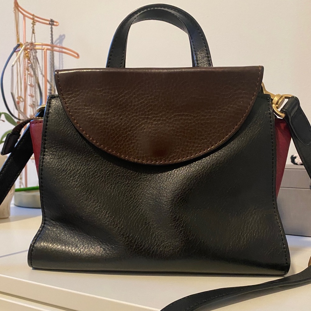 Kate spade small chic satchel bag